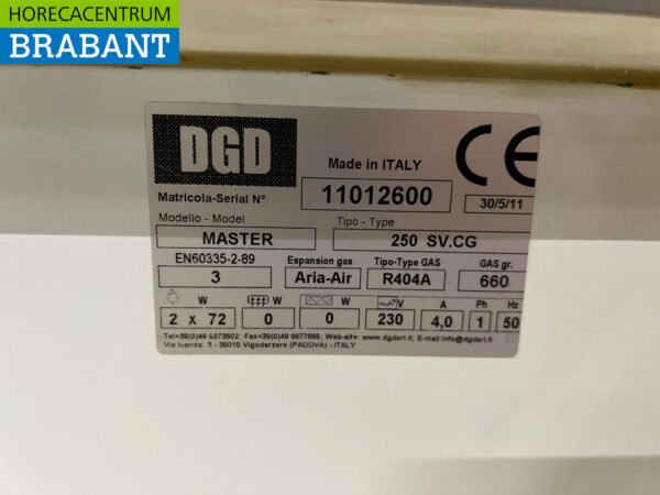 DGD Refrigerated Display Case Snack Display Case Refrigerated Display Case 248.5 cm 230V Cafeteria Fries Tent Catering Industry - Image 7