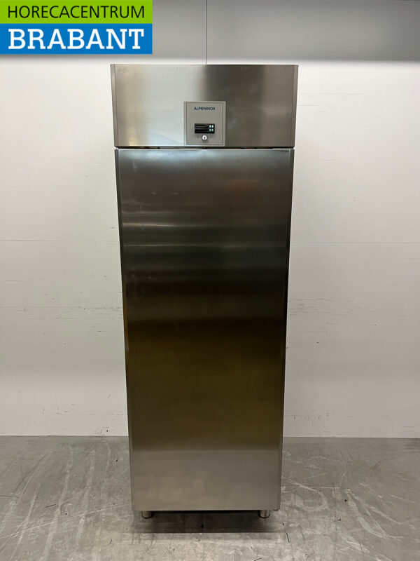 Stainless steel Alpeninox Refrigerator Cooling 670 liters 230V Horeca