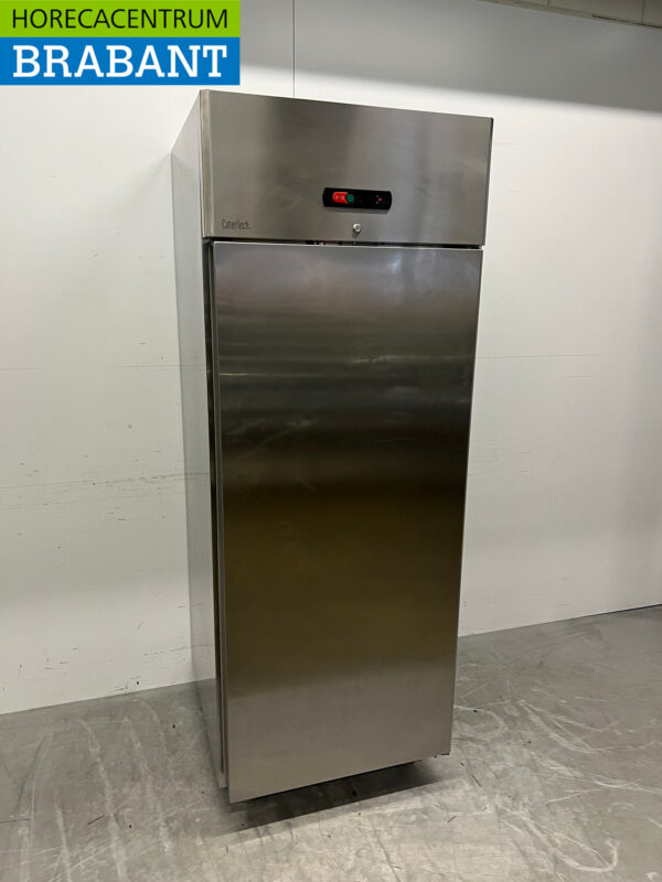 Stainless steel Catertech Refrigeration Chiller 600 liters 230V Catering - Image 3