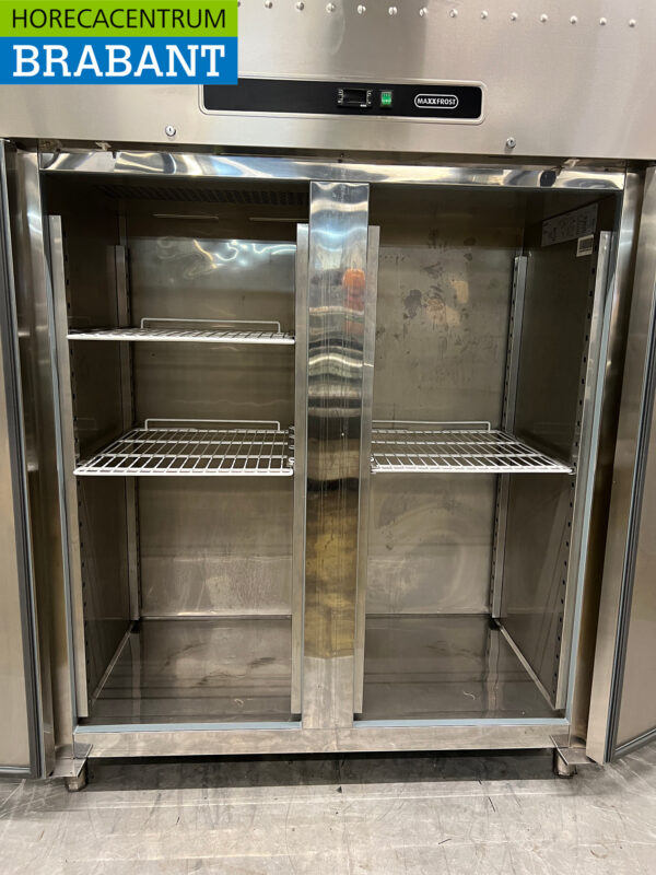 Stainless steel Maxxfrost Double door Refrigerator 1300 liters 230V Horeca - Image 4