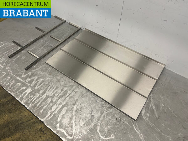 Stainless steel Wall Shelf 3 layer 138 x 30 cm Horeca - Image 2