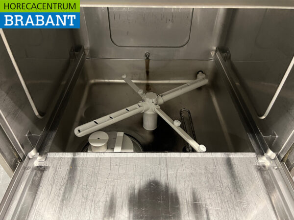 Stainless steel Meiko 530F Dishwasher 230V Catering - Image 4