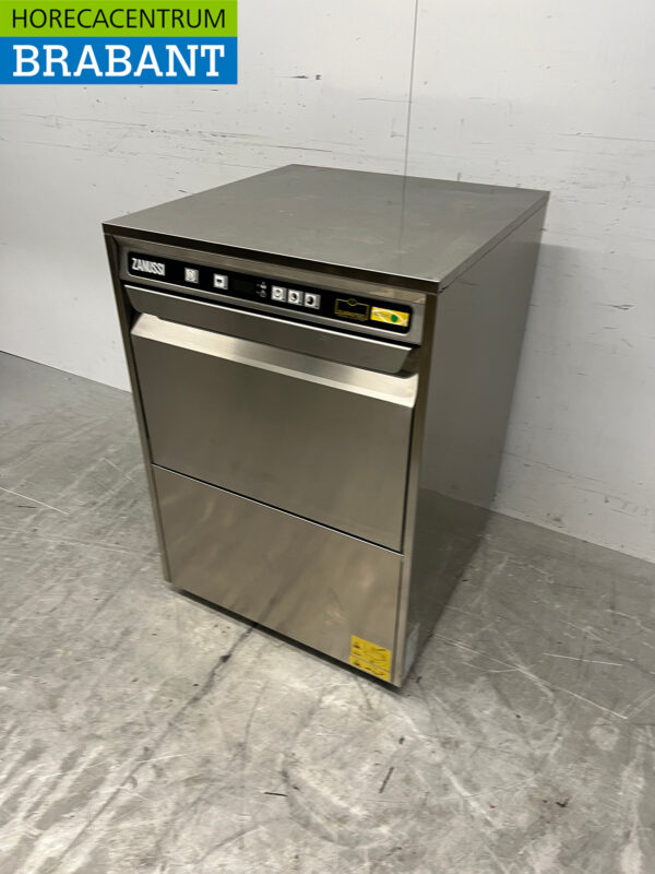 Stainless steel Zanussi ZUCAI Dishwasher 400V Catering - Image 2
