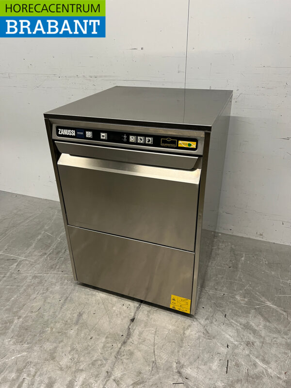 Stainless steel Zanussi ZUCAI Dishwasher 230V Catering - Image 2