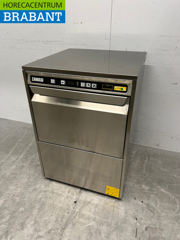 Stainless steel Zanussi Zucai Dishwasher 400V Catering - Image 2