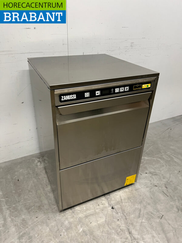 Stainless steel Zanussi Zucai Dishwasher 400V Catering - Image 3