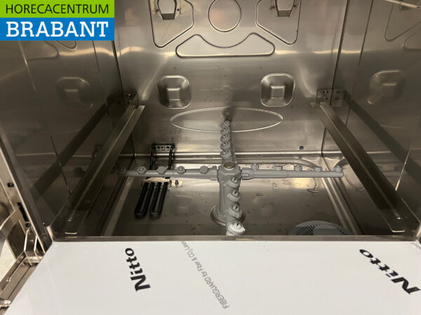 Stainless steel Buffalo Dishwasher with drain pump and gloss and rinse agent dispenser 400V Horeca - Image 5