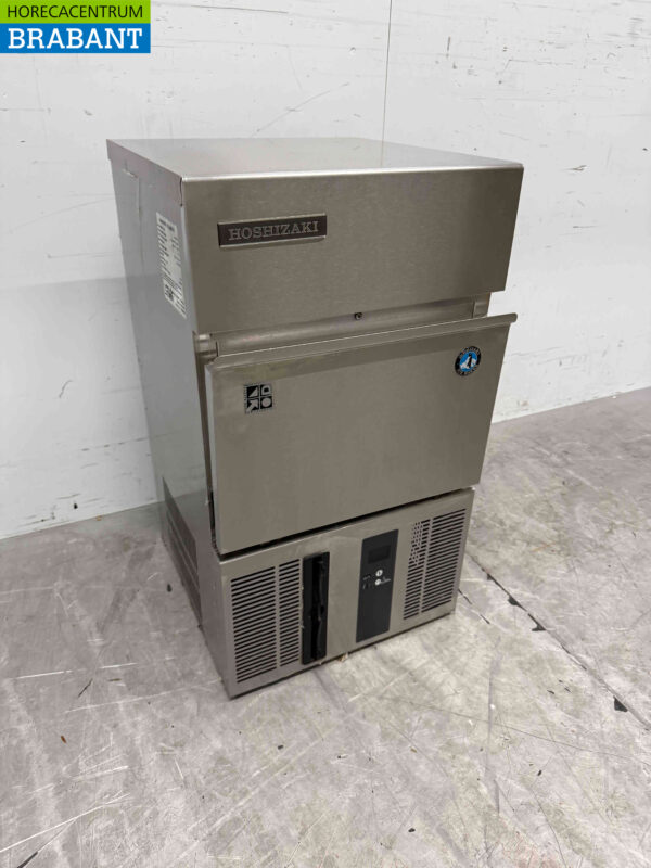 Stainless steel Hoshizaki IM-21CNE with 11.5 kg bunker Produces 25 kg per day 230V Horeca - Image 2