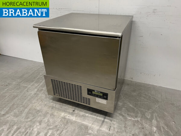 Gram KPS 20 SH Shock cooler/freezer 5 x 1/1 GN 230V Horeca - Image 2