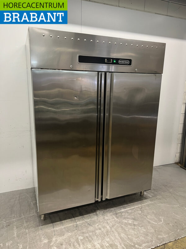 Stainless steel Maxxfrost Double door Refrigerator 1300 liters 230V Catering - Image 2