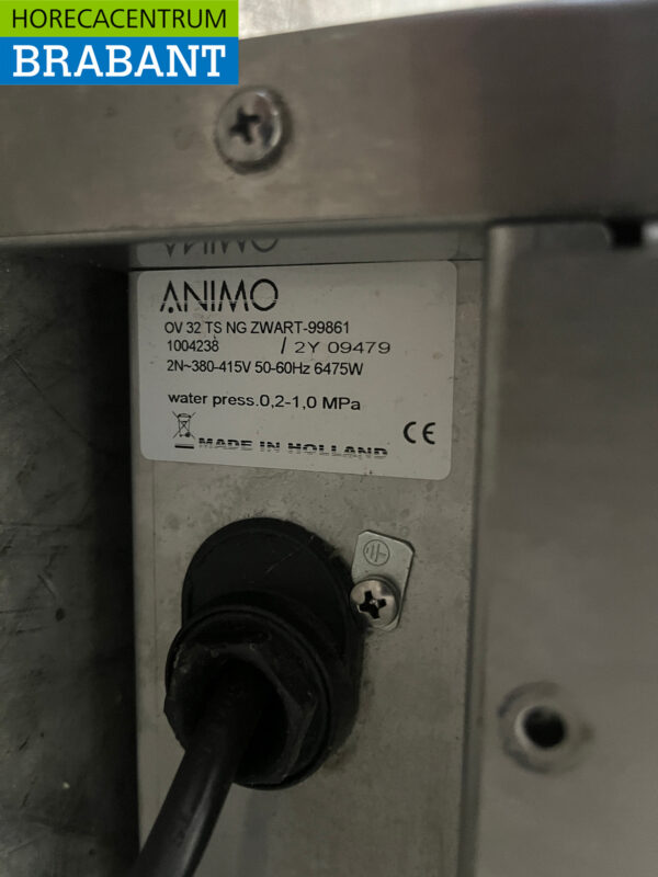 Stainless steel Animo OptiVend 32 TS NG coffee machine 230V Catering - Image 5