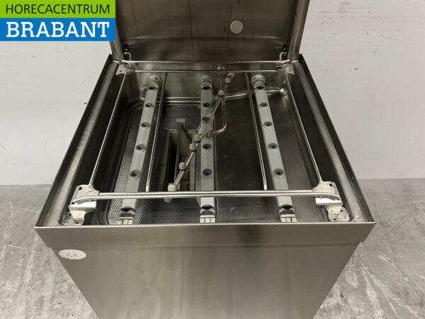 Stainless steel Winterhalter GS 502 Sliding dishwasher 400V Catering - Image 4