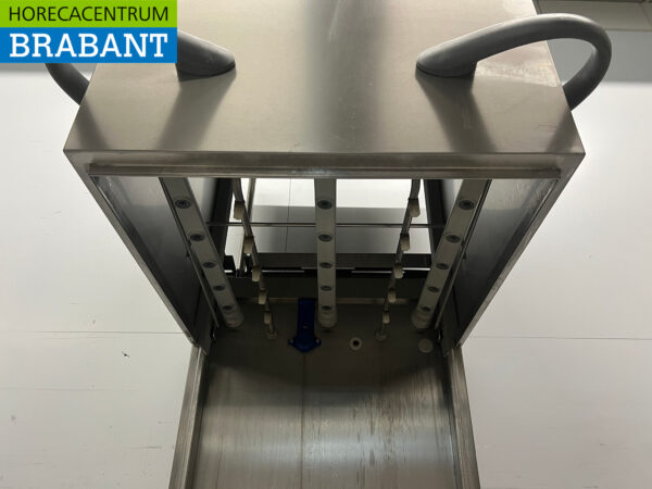 Stainless steel Winterhalter GS 502 Sliding dishwasher 400V Catering - Image 5