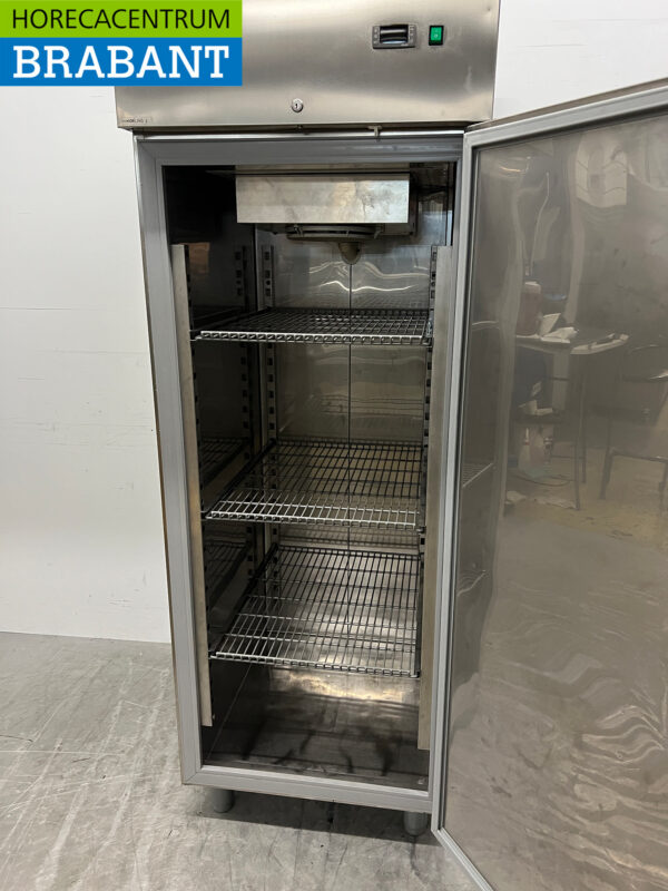Stainless steel Bolarus Refrigeration 700 liters 230V Horeca - Image 4