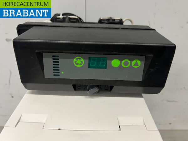 Pentair Automatic Water Softener 230V Horeca - Image 4
