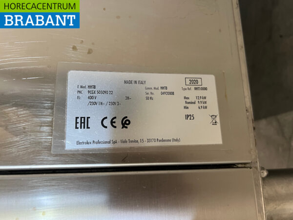 Stainless steel Zanussi Sliding dishwasher 400V Catering - Image 6