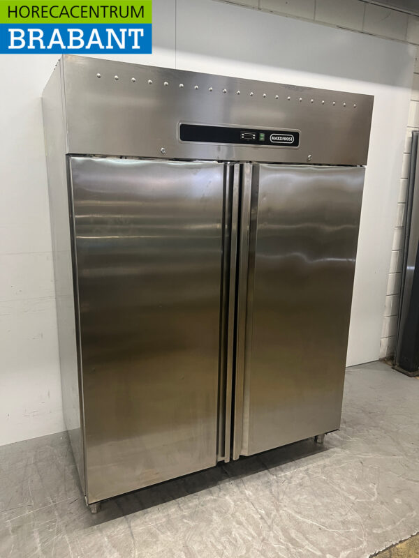 Stainless steel Maxxfrost Double door Refrigerator 1300 liters 230V Catering - Image 3