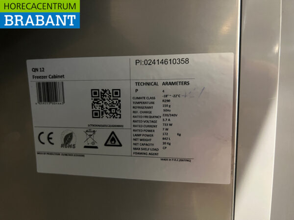 Stainless steel Coolhead Mobile Double Door Refrigerator 1255 liters 230V Catering - Image 5