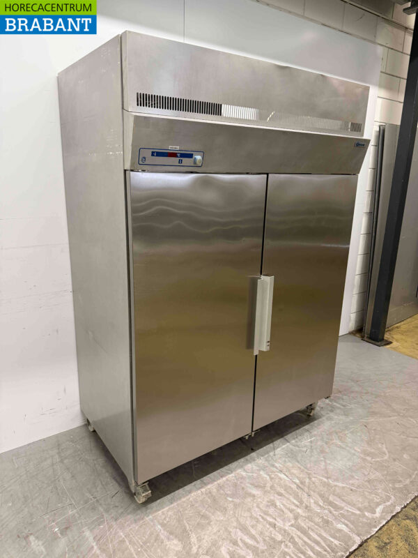 Stainless steel Gram Double door Refrigerator 1400 liters 230V Catering - Image 2
