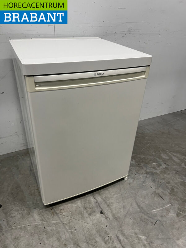 Bosch Tabletop Refrigerator with Freezer 137 liters 230V Catering - Image 3