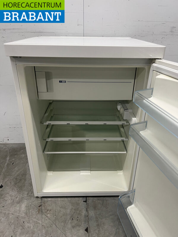 Bosch Tabletop Refrigerator with Freezer 137 liters 230V Catering - Image 4