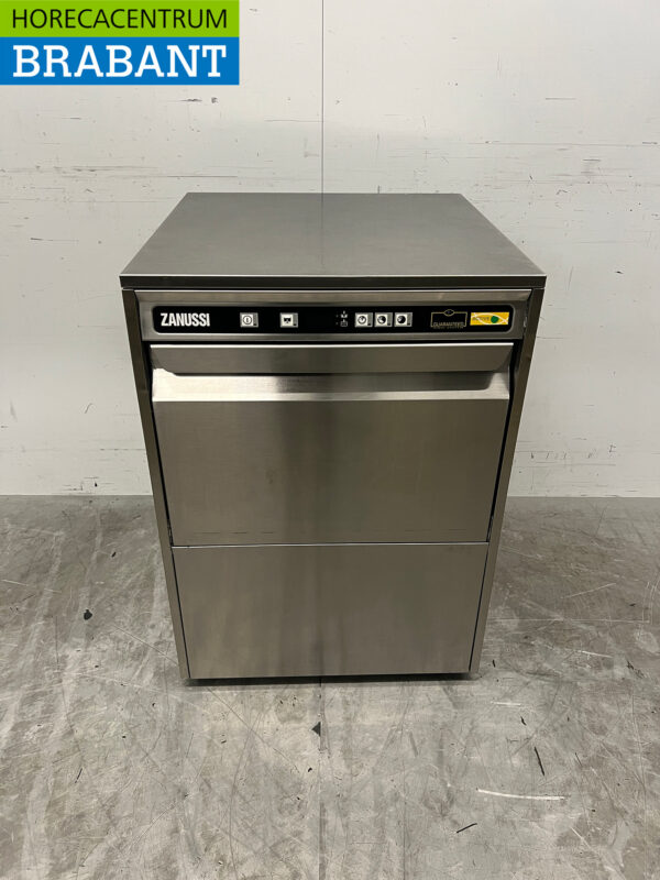 Stainless steel Zanussi ZUCAI Dishwasher 230V Catering