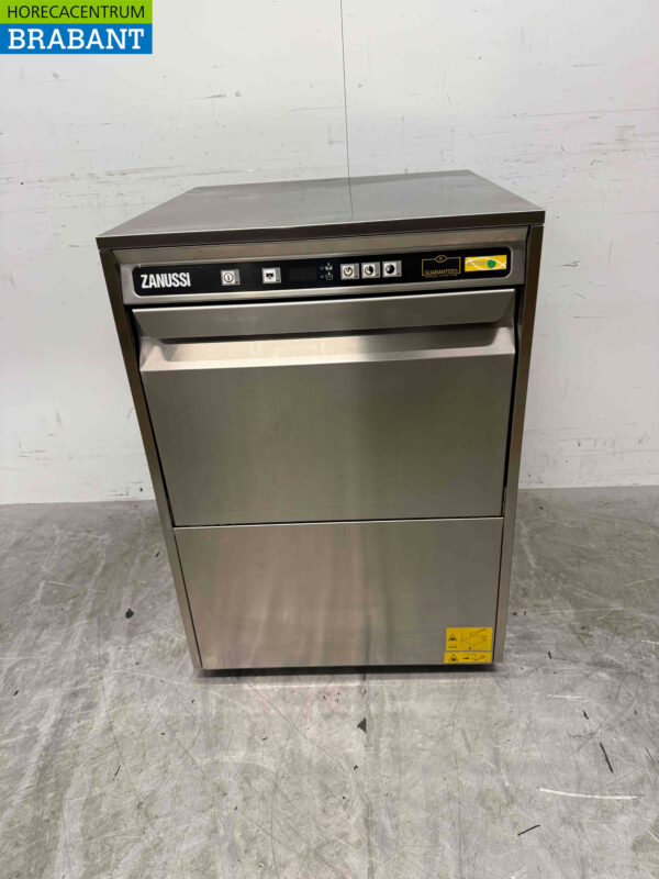 Stainless steel Zanussi ZUCAI Dishwasher 230V Catering