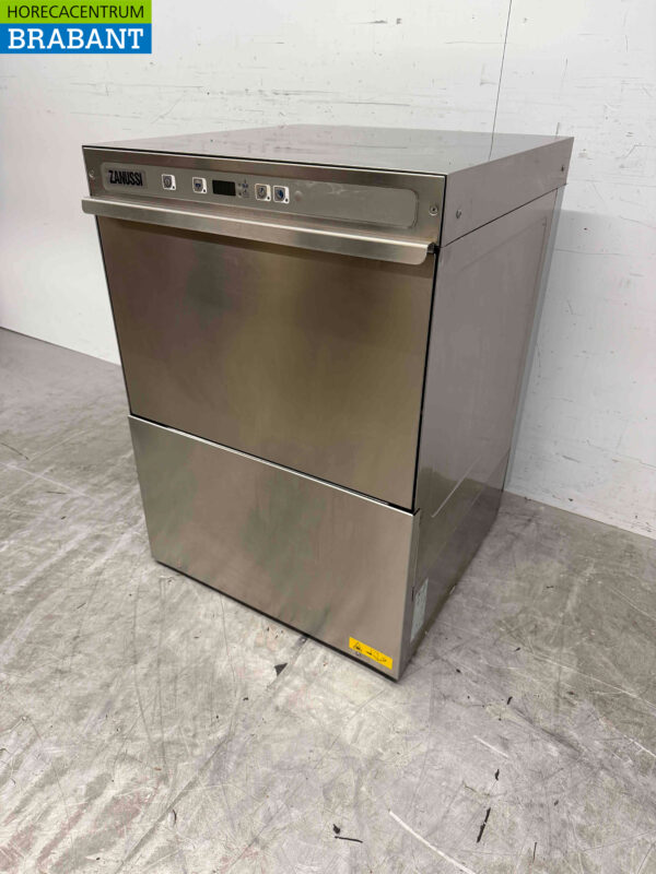 Stainless steel Zanussi NUC3 Dishwasher with drain pump 230V Catering - Image 2