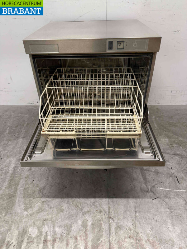 Stainless steel Winterhalter GS215 Dishwasher with drain pump 230V Catering - Image 4