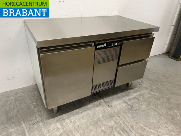 Stainless steel Zanussi Refrigerated Workbench 1 door and 2 drawers 127.5 cm 230V Horeca - Image 3