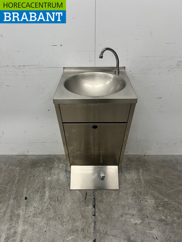 Stainless steel Sink Sink with faucet 45 x 45 x 85 cm Hospitality