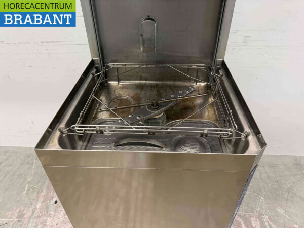 Stainless steel Zanussi HHT8 Sliding dishwasher 400V Catering - Image 5