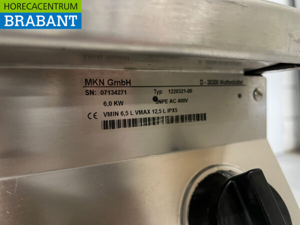 Stainless steel MKN Baking line Electric stove with griddle and fryer 170 cm 400V Horeca - Image 9