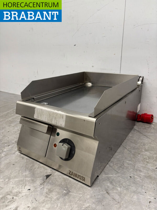 Stainless steel Zanussi Griddle Smooth griddle 40 cm 400V Horeca - Image 2