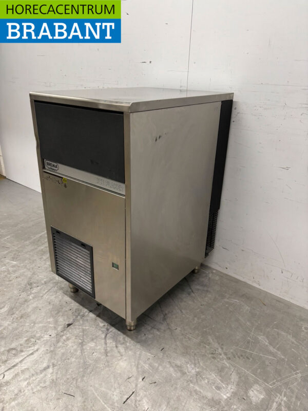 Stainless steel Brema GB 903 A HC Peeling ice machine 113 kg per day 230V Horeca - Image 2