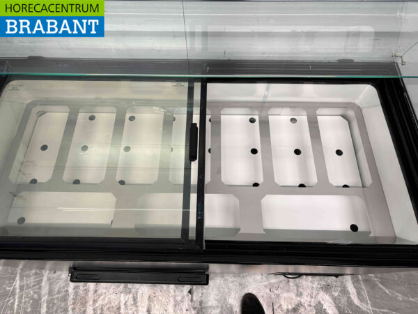 Mobile Combisteel Tenerife Scoop ice cream display case 10 trays 230V Horeca - Image 6