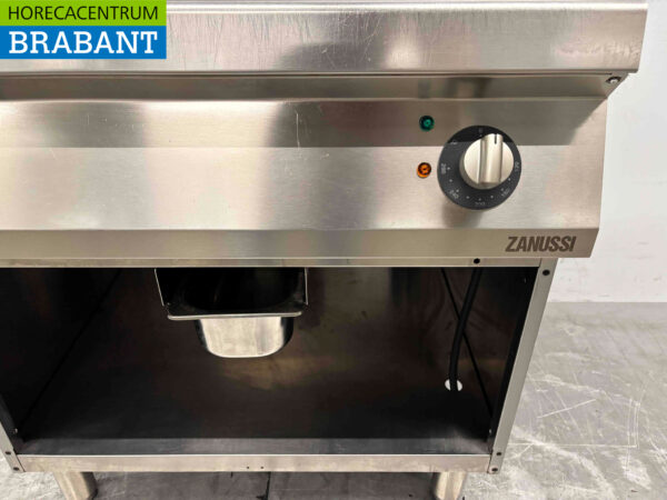 Stainless steel Zanussi Griddle Smooth griddle 80 cm 400V Horeca - Image 5