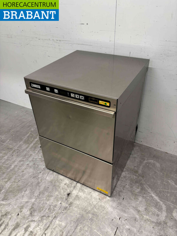 Stainless steel Zanussi Zuca3 Dishwasher Dishwasher Front Loading 230V Horeca - Image 3