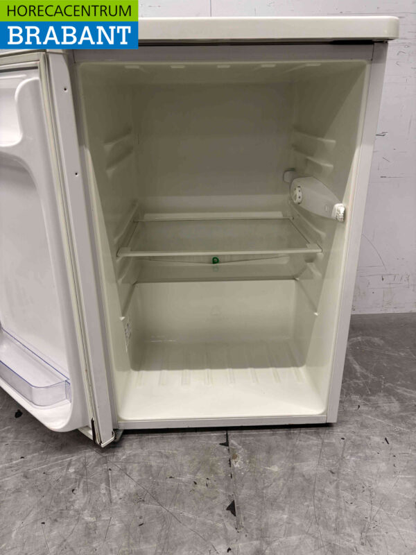 Zanussi Table Top Refrigerator Refrigerator 155 liters 230V Catering - Image 4