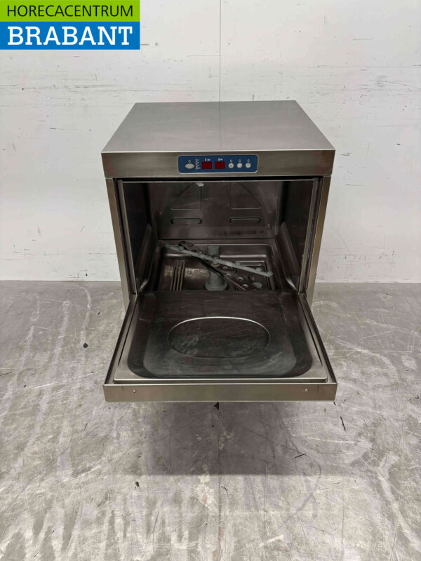 Stainless steel Metos Lux 60 EL Dishwasher Front Loader 400V Catering - Image 4