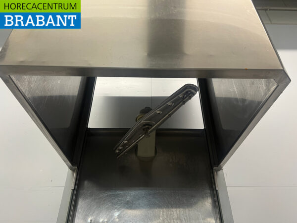 Stainless steel Zanussi Sliding dishwasher 400V Catering - Image 5