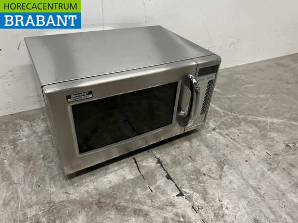 Stainless steel Sharp R-15AT Microwave 28 liters 230V Catering - Image 3