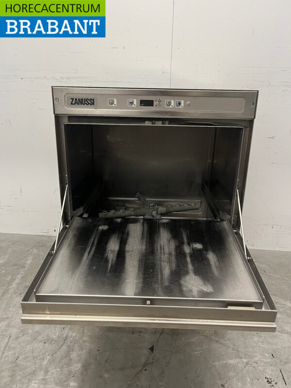Stainless steel Zanussi Dishwasher 230V Catering - Image 4