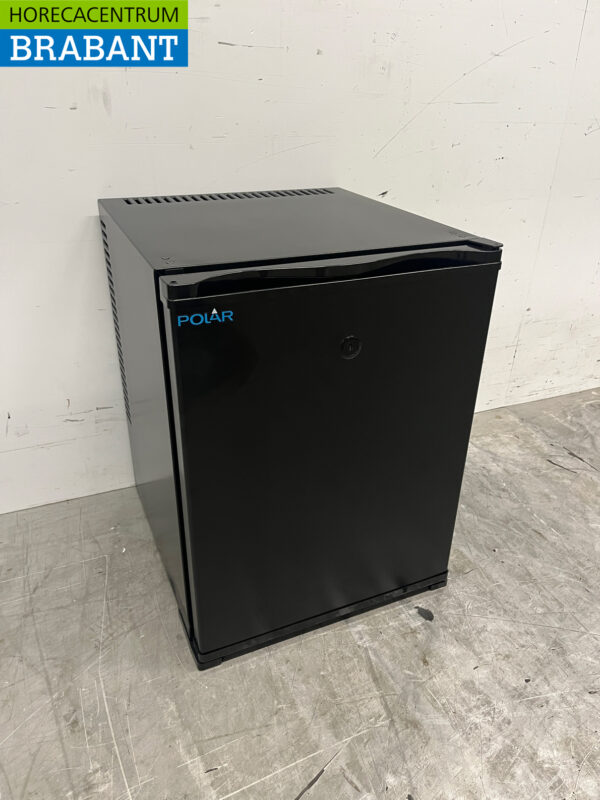 Polar GE579 Minibar Mini fridge 29 liters 230V Catering - Image 3