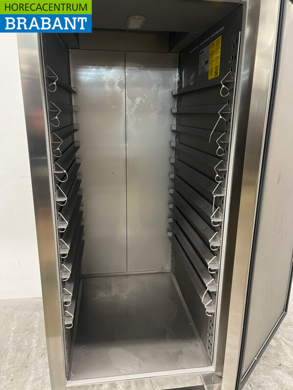 Polar GL181 stainless steel Patisserie Freezer 850 liters 230V Catering Bakery - Image 5