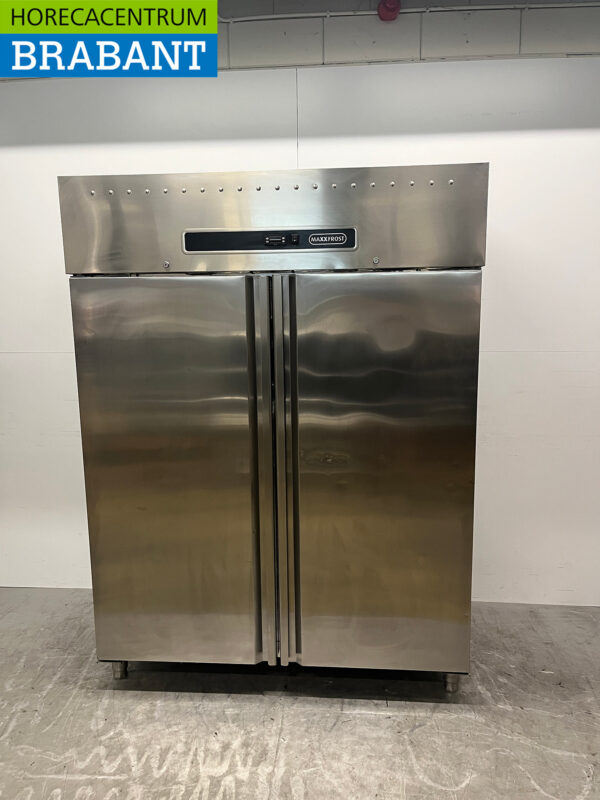 Stainless steel Maxxfrost Double door Refrigerator 1300 liters 230V Catering