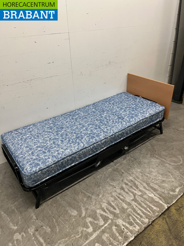 Jay-Be Contract single folding bed with water-resistant mattress black - Image 3
