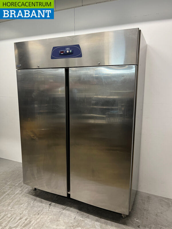 Stainless steel Electrolux Double door Refrigerator 1200 liters 230V Catering - Image 2