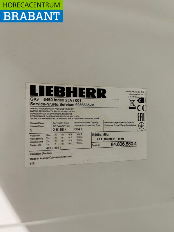 Stainless steel Liebherr Refrigerator 664 liters 230V Catering - Image 5