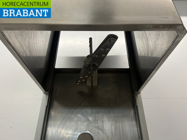 Stainless steel Zanussi HHT8 Sliding dishwasher 400V Catering - Image 5